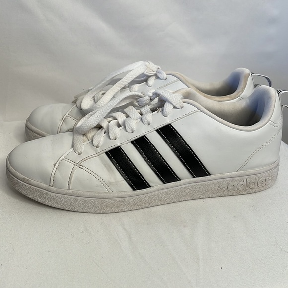 Adidas sneakers white with black stripes size 7.5 old school - Picture 3 of 8